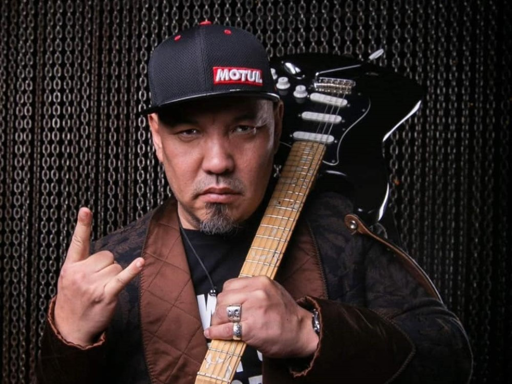 Д.Өлзий-Орших: И.Мишээлийг би продюсерлэе гэж хэд хэдэн удаа санал тавьж байсан ч Б.Чинбат зөвшөөрөөгүй