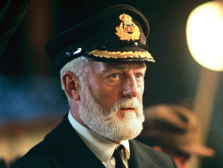 “Титаник”, “Бөгжний эзэн” зэрэг киногоороо олонд танигдсан жүжигчин Бернард Хилл 79 насандаа таалал төгсжээ
