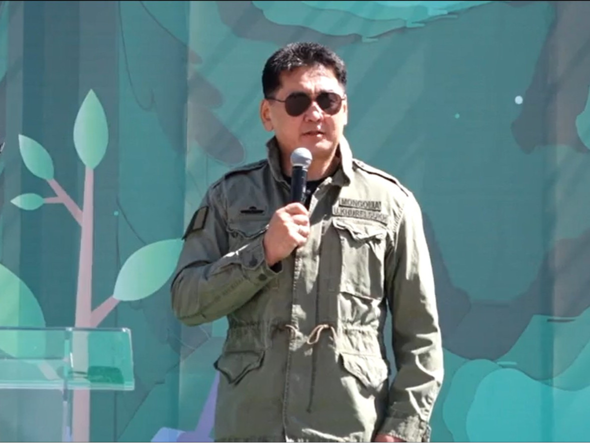 ШУУД:"Бүх нийтийн мод тарих үндэсний өдөр"-ийн нээлт болж Ерөнхийлөгч У.Хүрэлсүх оролцов 