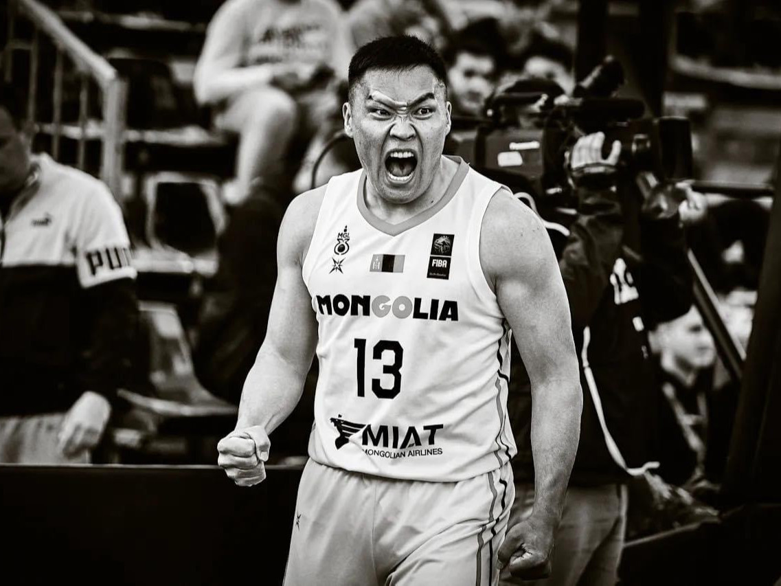 Монгол сагсчдын дундаж цалин 60-80 сая байдаг бол Д.Дэлгэрням, Э.Дөлгөөн нарын шигшээ багийн тамирчдын цалин 250-300 сая төгрөг байна