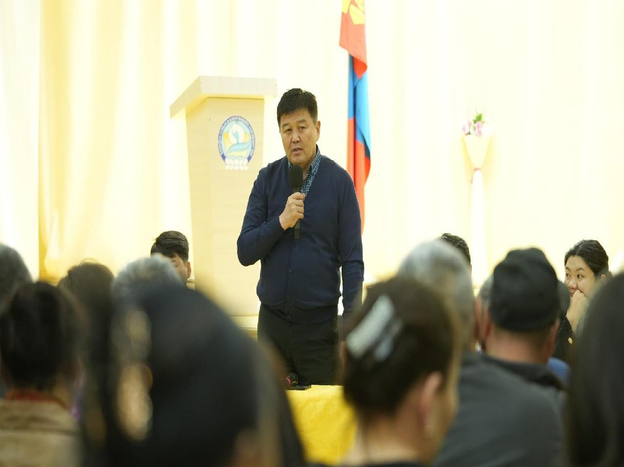 ХХААХҮ-ийн сайд Х.Болорчулуун Баяндун сумын ногоочидтой уулзав