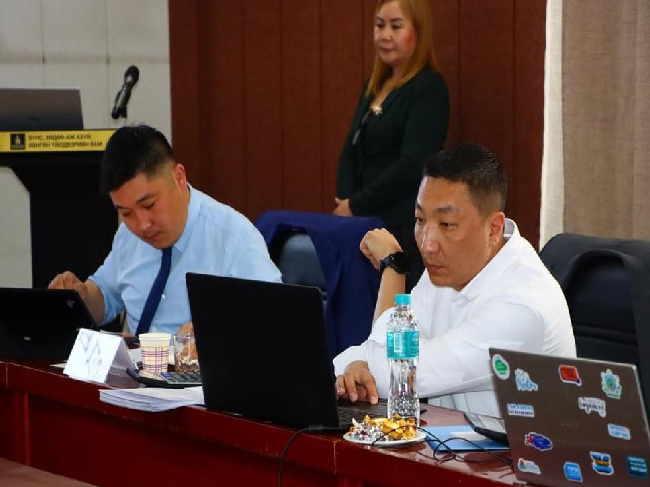 Улаанбаатар хот орчмын 13 салбар чиглэл, 37 төсөлд 7,4 тэрбум төгрөгийн зээл олгохоор боллоо