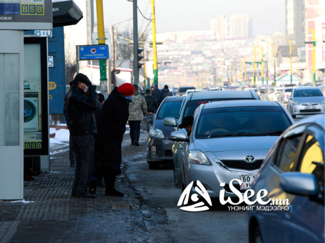 Маргаашаас эхлэн зөвшөөрөлгүй такси үйлчилгээ эрхэлсэн иргэнийг таван сая төгрөгөөр торгоно