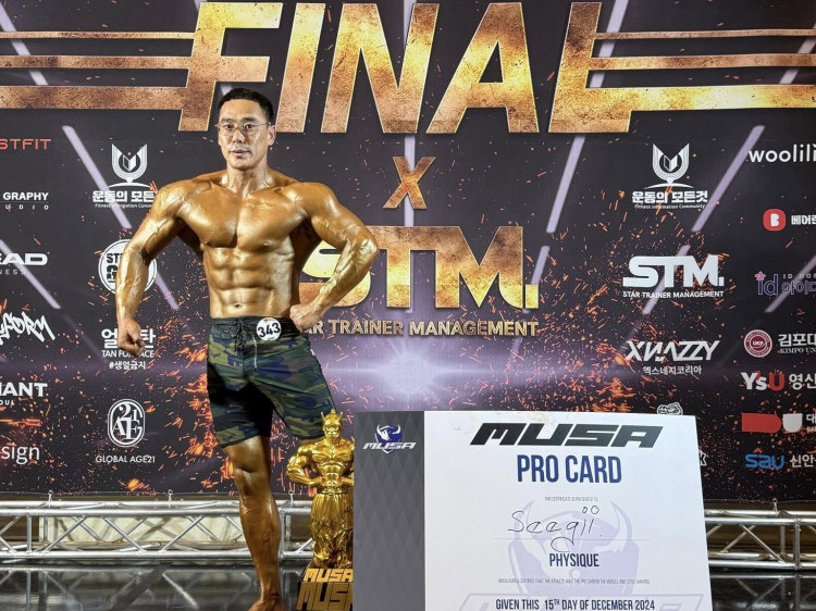 ФОТО: Т.Сэрээнэндорж БНСУ-д болсон бодибилдингийн тэмцээний “Men’s physique open” ангилалд аваргаллаа