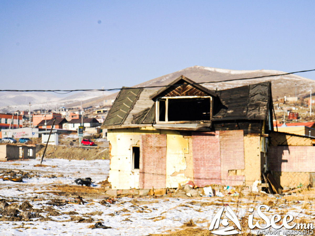 Дорноговь аймгийн Алтанширээ суманд газар хөдөлжээ