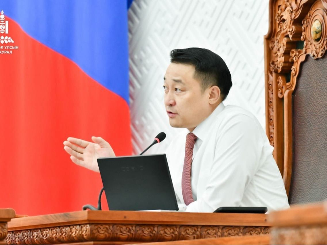 Д.Амарбаясгалан: Ирцээ бүртгүүлчихээд өөр ажил хөөцөлдөөд явдаг УИХ-ын гишүүдийг нэрсийн жагсаалтаас хасдаг болно
