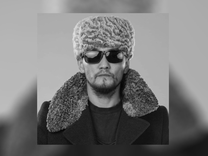 ВИДЕО: “Ice Top” хамтлагийн гишүүн Б.Оргил-Эрдэнэ агсныг эцсийн замд үдэх өдөр “Бүх автомашинд тус хамтлагийн дуу эгшиглээсэй гэж хүсэж байна” гэжээ 