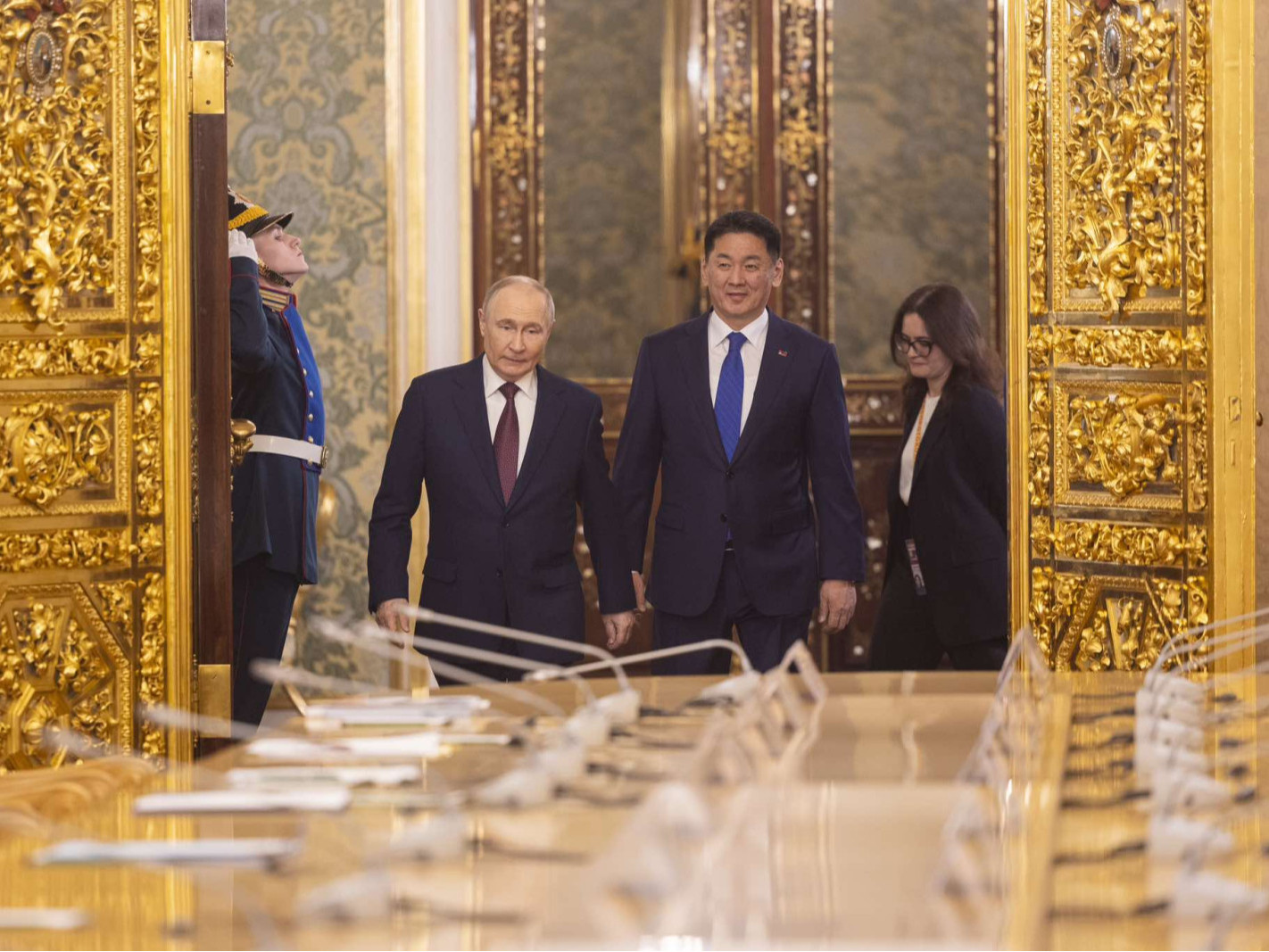 ФОТО: Ерөнхийлөгч У.Хүрэлсүх, ОХУ-ын Ерөнхийлөгч В.В.Путин нар албан ёсны уулзалт хийлээ