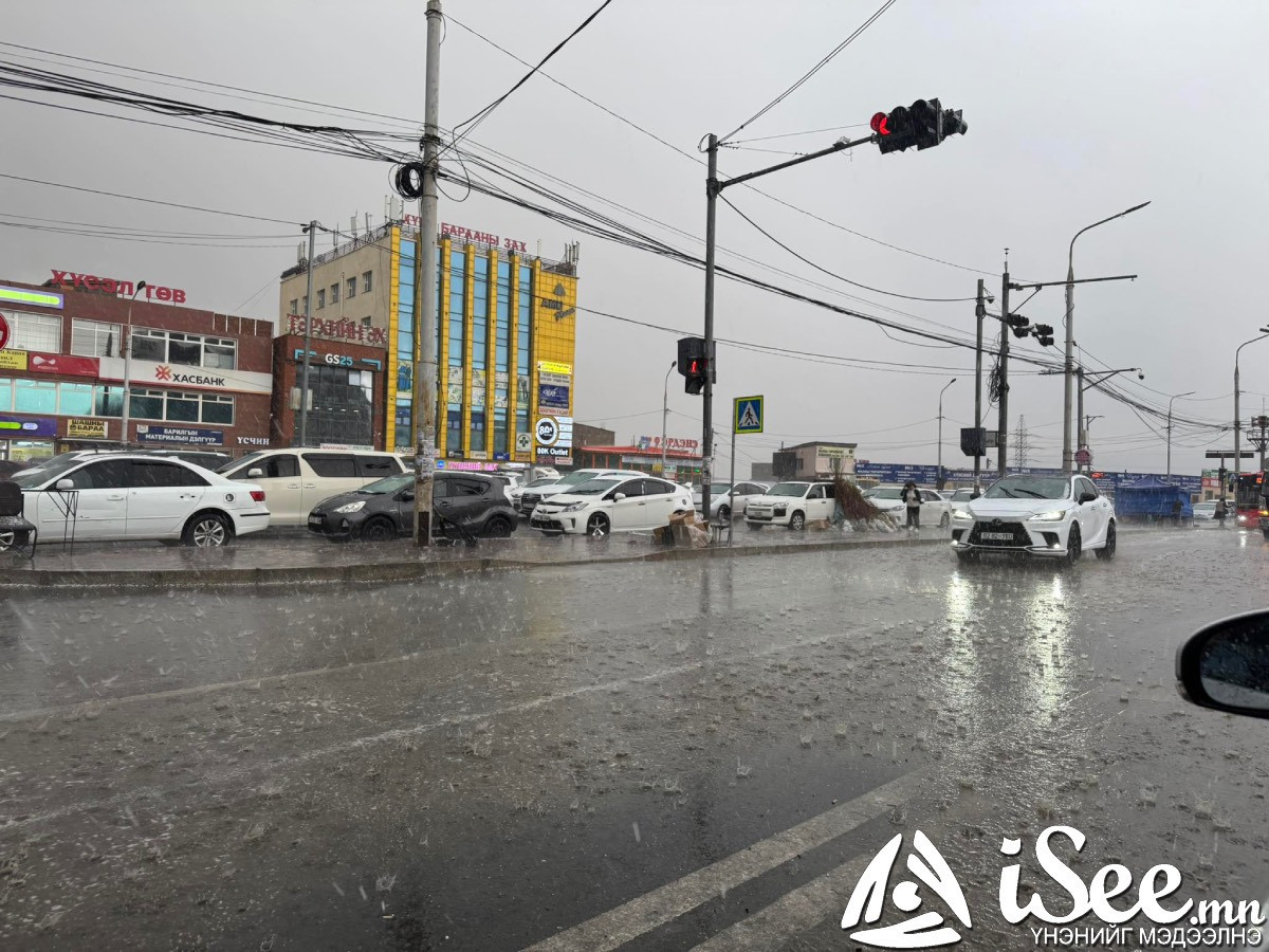 ФОТО: Улаанбаатар хот болон нутгийн ихэнх хэсгээр бороо орж байна