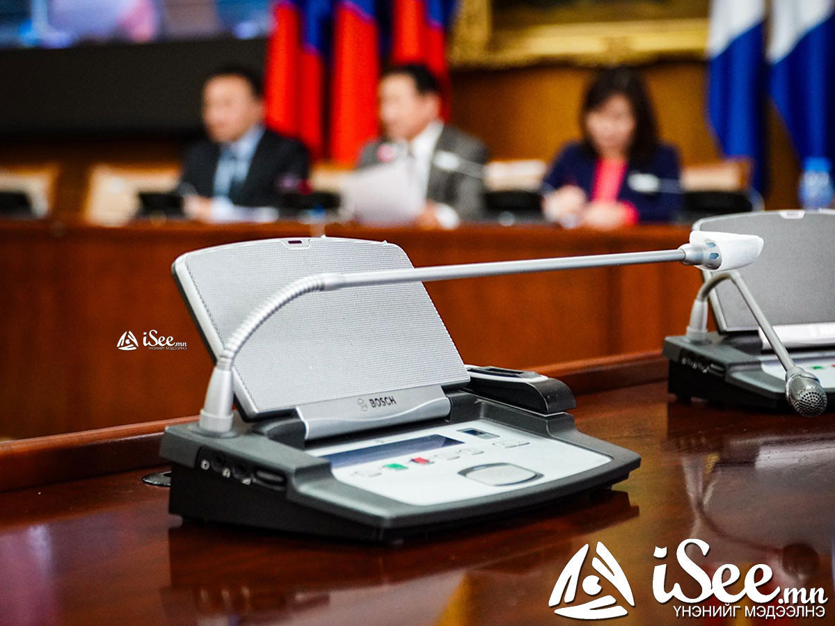 "Алт-3" аяныг хэрэгжүүлэх тогтоолд тавьсан Ерөнхийлөгч У.Хүрэлсүхийн хоригийг хүлээж авахыг дэмжлээ