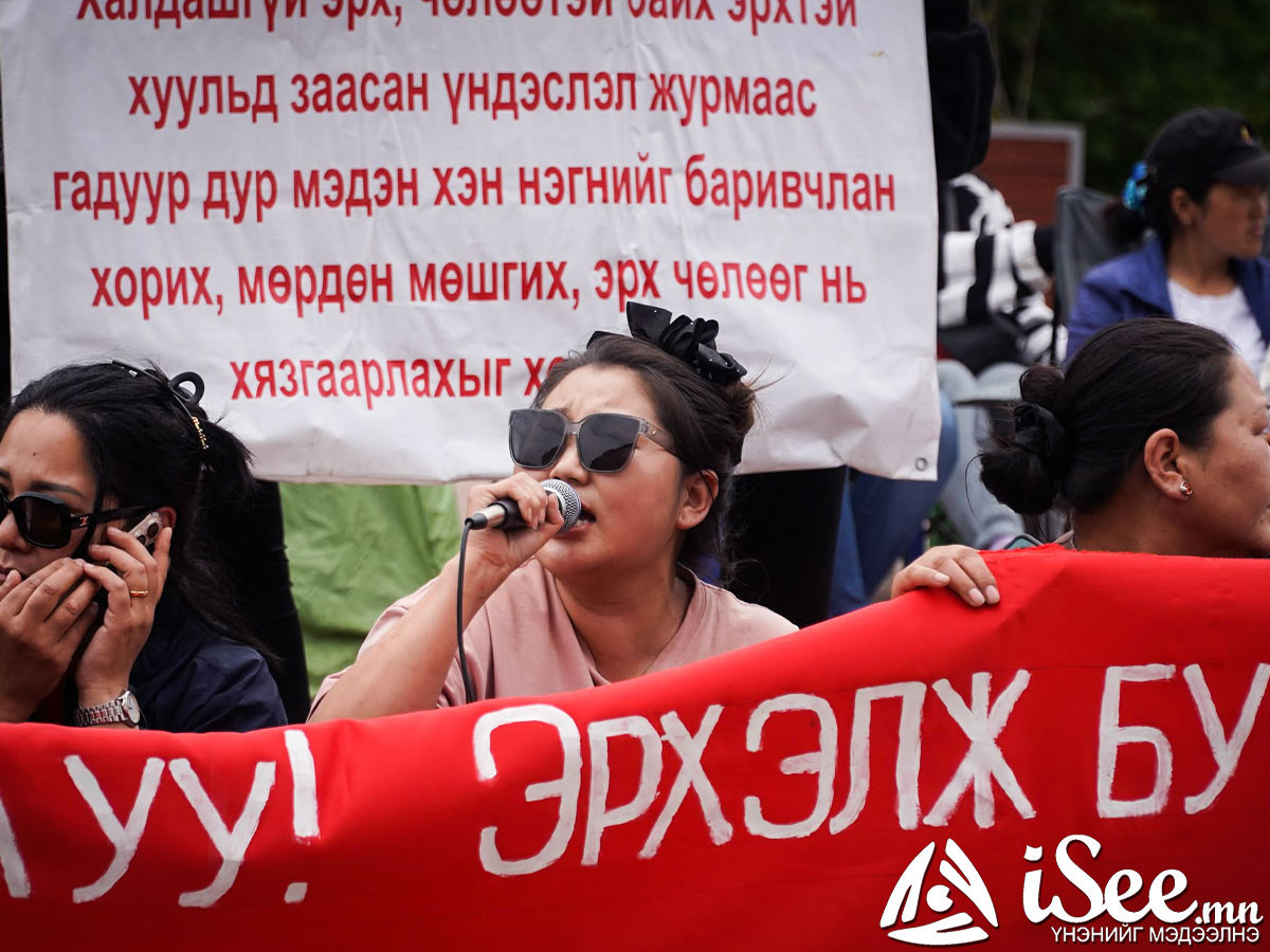 ШУУД: НЗД-ын нэгдүгээр орлогч Т.Даваадалай ТҮЦ эрхлэгчидтэй уулзаж, хууль бус жагсаалаа тараах шаардлага хүргүүллээ