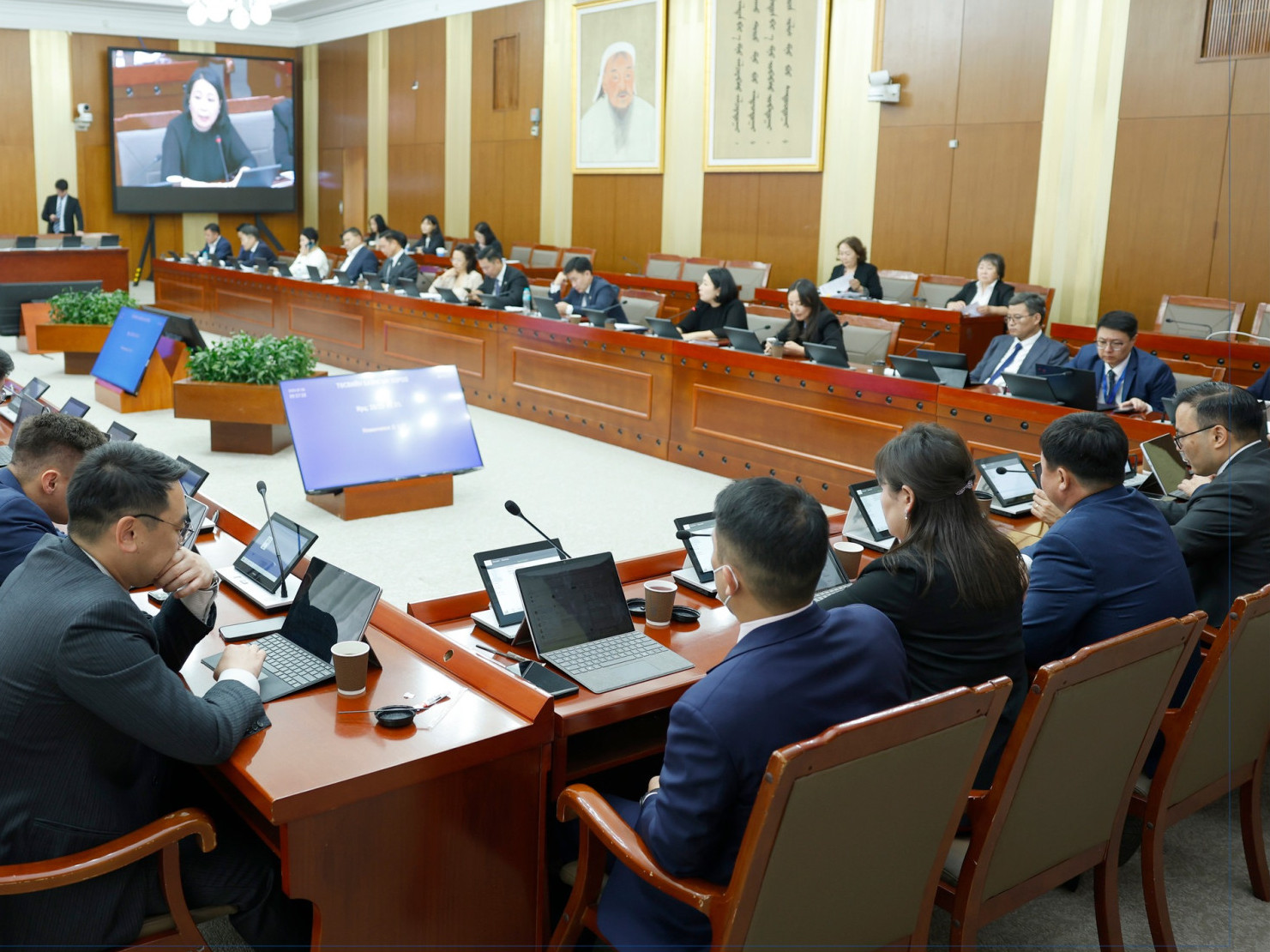 ТБХ: Монгол Улсын 2025 оны нэгдсэн төсвийн гуравдахь хэлэлцүүлгийг хийлээ