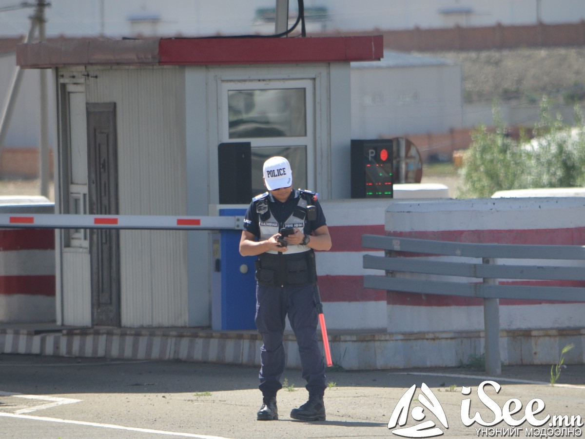 Баригдаж буй барилгын хоёр давхраас 71 настай иргэн унаж нас баржээ