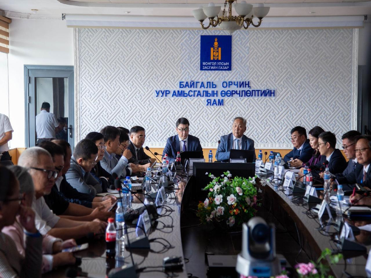 Байгаль орчин, хүнс, хөдөө аж ахуй, хөнгөн үйлдвэрийн салбарын 2026 оны төсвийн төсөлд олон нийтээс санал авах танхимын хэлэлцүүлэг боллоо