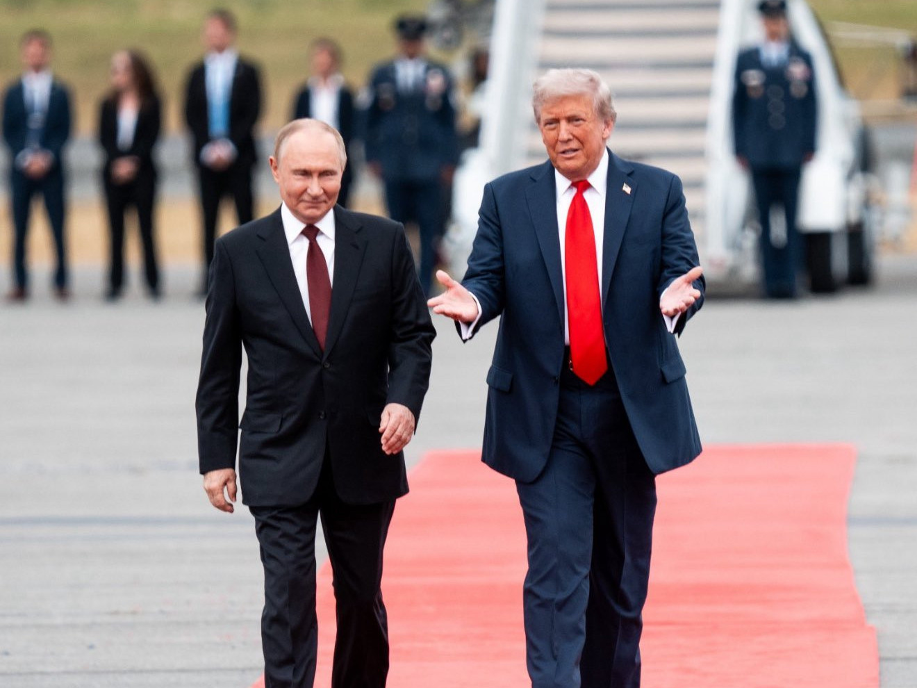 Д.Трамп, В.Путин нар "Украинд гал зогсоох ямар ч тохиролцоонд хүрээгүй" гэв