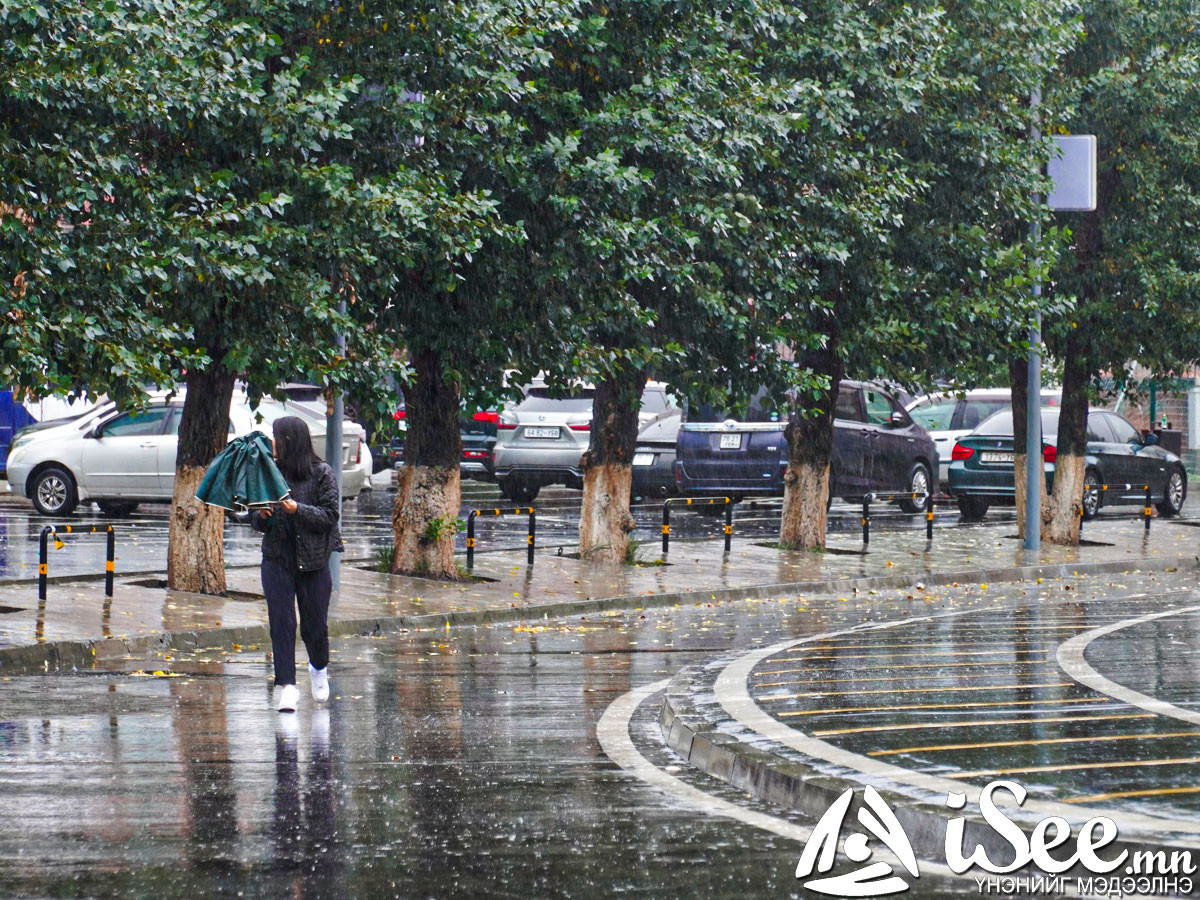 Улаанбаатарт аадар бороо орж, 18 градус дулаан байна