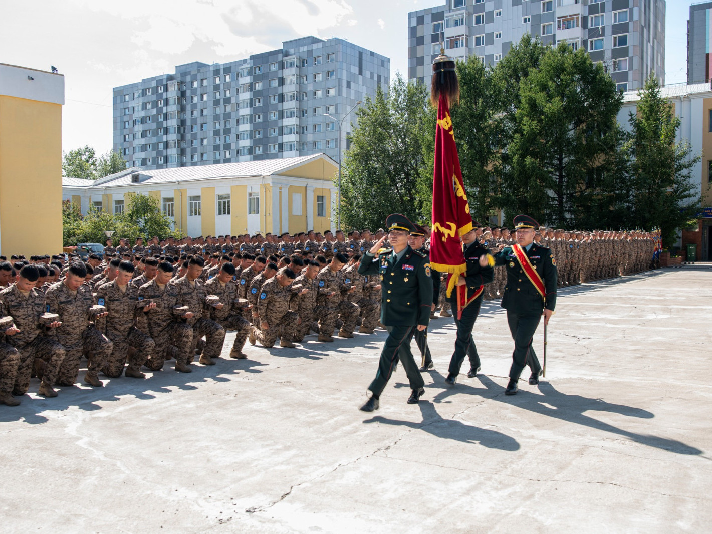 Бүгд Найрамдах Өмнөд Судан улсад үүрэг гүйцэтгэх 15-р ээлжийн энхийг сахиулагчид Жанжин туганд хүндэтгэл үзүүллээ