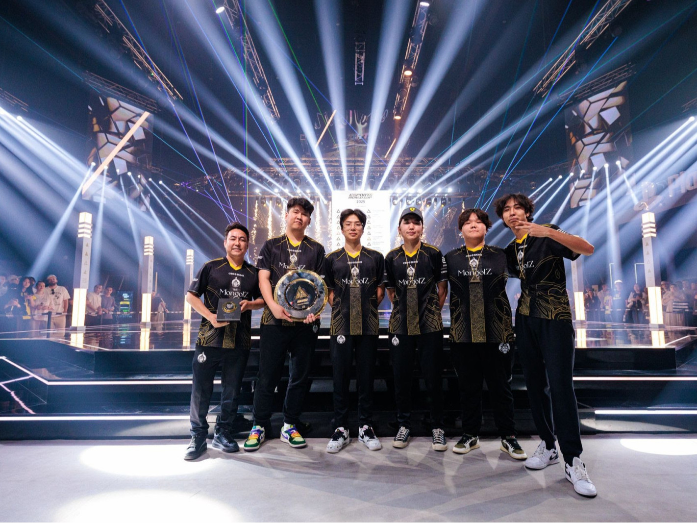 $70 саяын шагналын сантай "Esports World Cup" тэмцээний CS2 тоглоомын төрөлд “The Mongolz” аваргаллаа