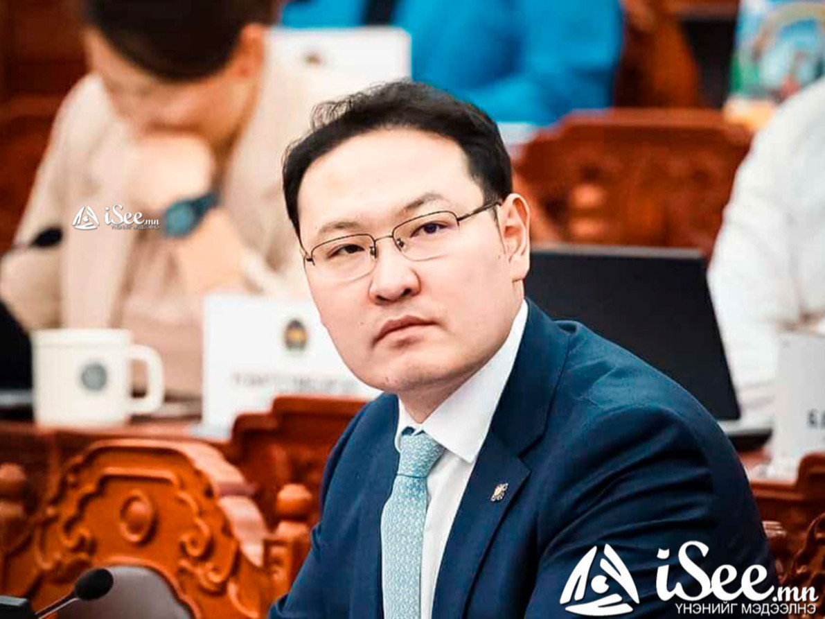 Э.Батшугар: "Хар жагсаалт"-ыг халж, зээлийн онооны системд шилжлээ