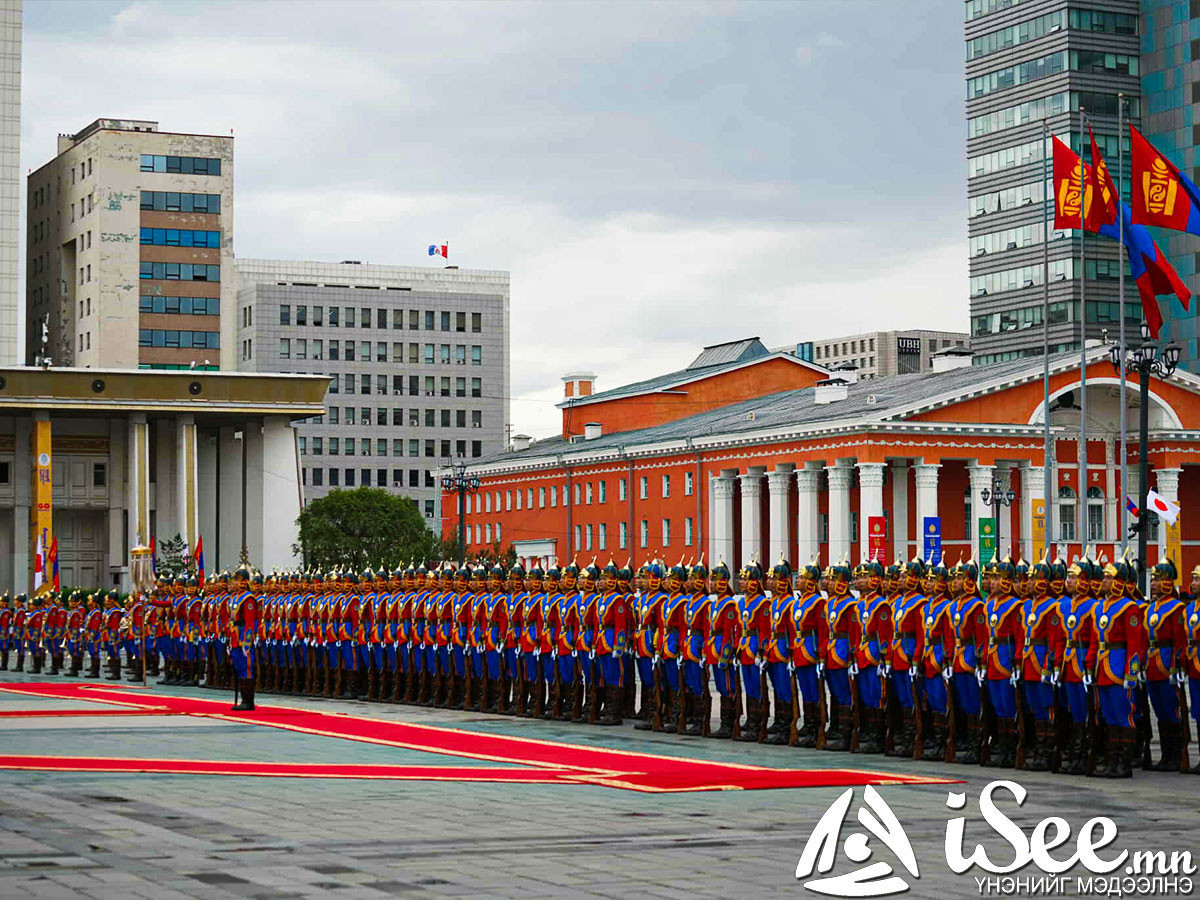 LIVE: Ерөнхийлөгч У.Хүрэлсүх, гэргий Л.Болорцэцэг нар Австралийн Холбооны Улсын Амбан захирагч Саманта Мостиныг албан ёсоор угтан авлаа