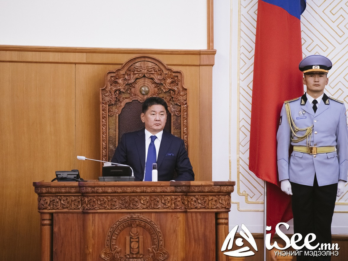 Ө.Золбаяр:  Ерөнхийлөгч УИХ-ын даргад “Боль, болихгүй бол чамд хэрэг үүсгэнэ“ гэдэг үг огт хэлээгүй болохыг мэдэгдье