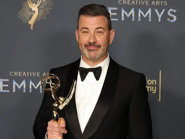 Чарли Киркын үхлийг шүүмжилж, элэглэсэн ABC телевизийн хөтлөгч Ж.Киммел өнөөдөр эфиртээ эргэн ирнэ