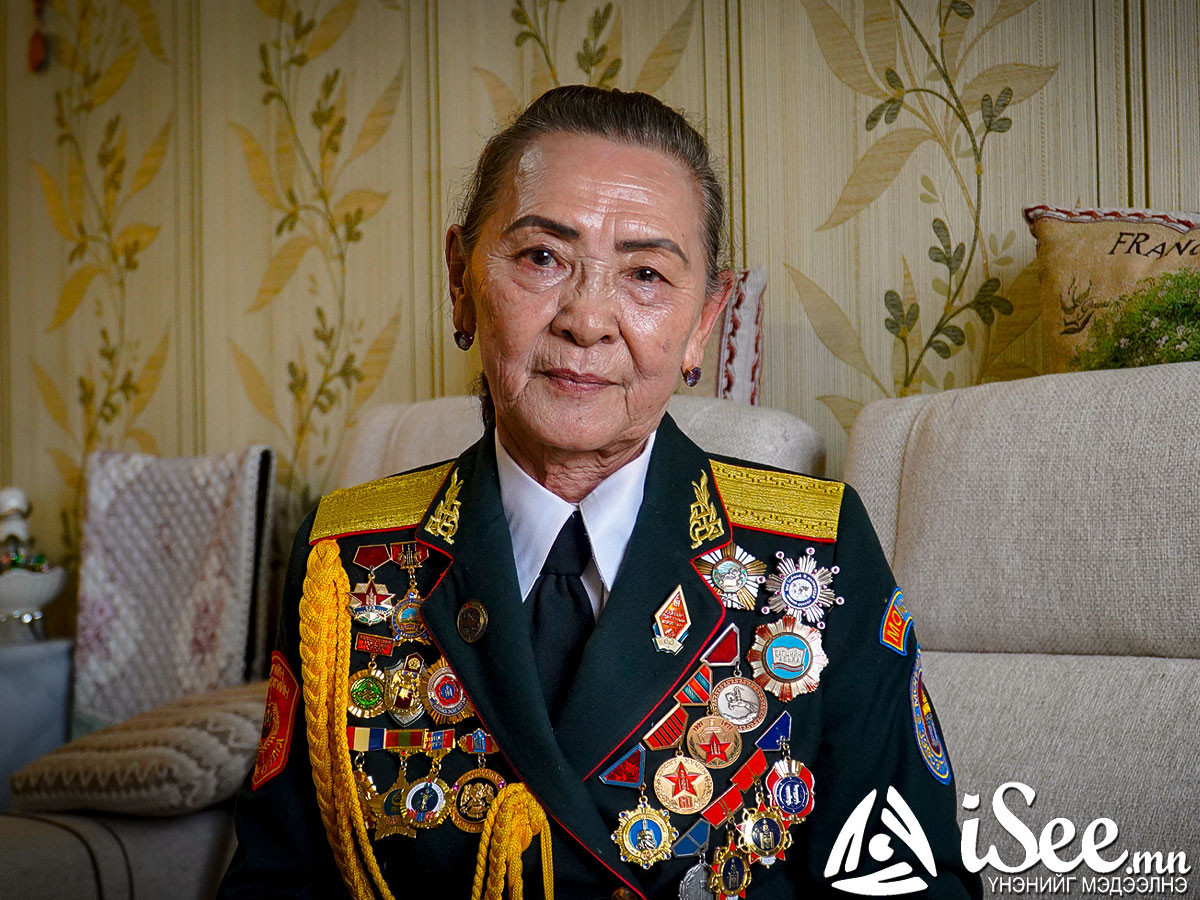 Д.Дамба: 60 жил бүжгийн спортоор тасралтгүй хичээллэсний ачаар өвдөх өвчингүй, 80 нас хүрч байгаа ч бүжиглэсээр л явна