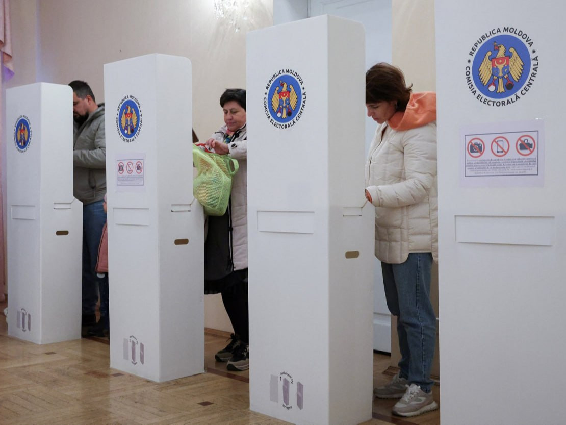 Молдова улсын парламентын сонгуульд  Европын талыг баримтлагч "Үйл ажиллагаа ба эв нэгдэл" нам ялалт байгуулж эхэлжээ