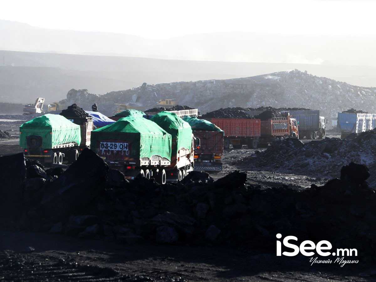 ҮСХ: Экспорт энэ оны 10 сард 12.2 тэрбум ам.доллар болж, өнгөрсөн оны мөн үеэс 7.3 хувиар буурлаа