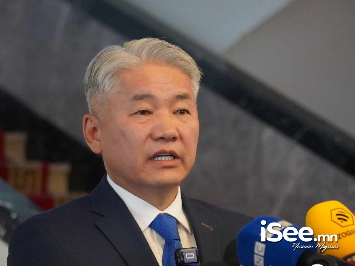 Тэргүүн шадар сайдаар Ж.Энхбаярыг, ХХААХҮ-ийн сайдаар М.Бадамсүрэнг томилох саналыг Ерөнхий сайд  танилцуулжээ