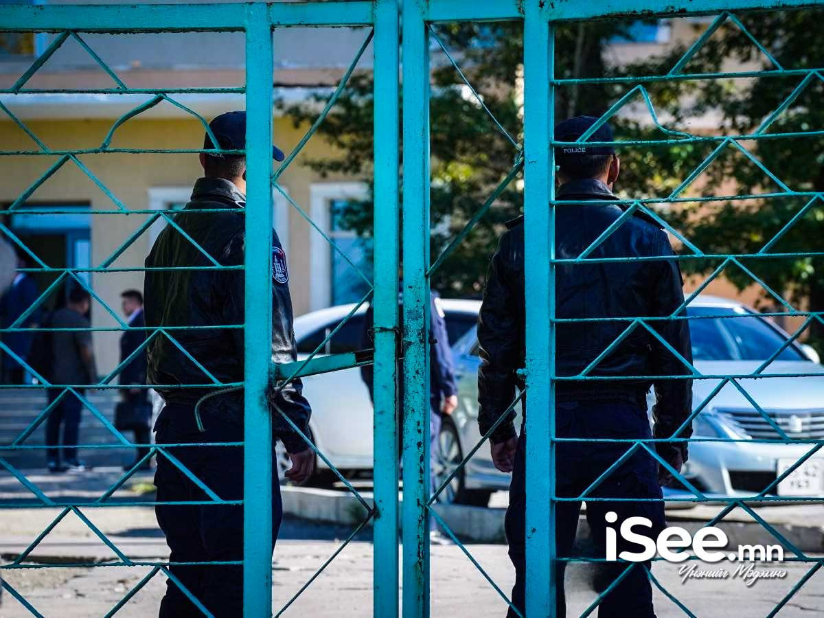 Шүүгчийн туслахад хахууль өгөхийг санал болгосон Ц.Уртнасанд 6 сарын хорих ял оноолоо