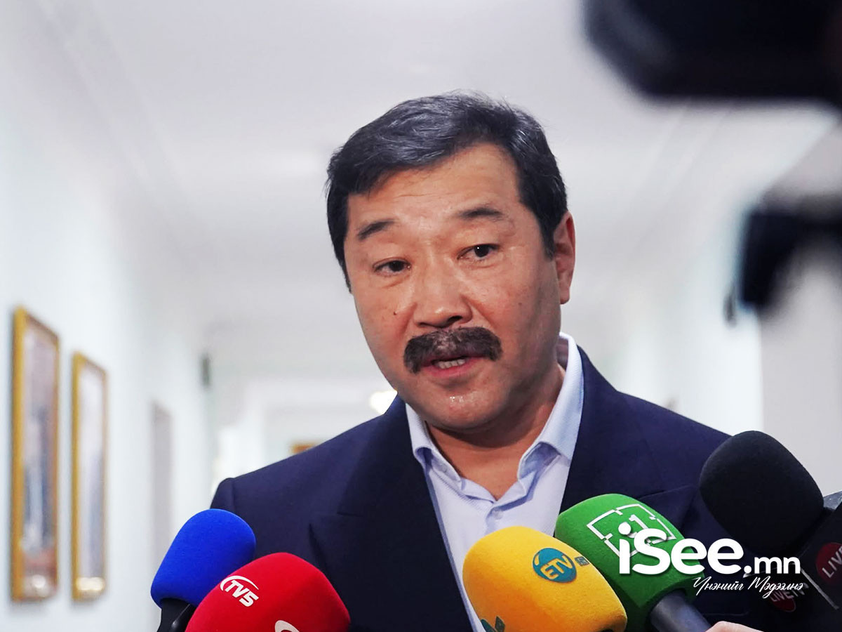 Ж.Бат-Эрдэнийг бүлгийн даргаас чөлөөлөх шийдвэрийг гаргасан хуралдааныг дүрмийн бус хэмээн мэдэгджээ 
