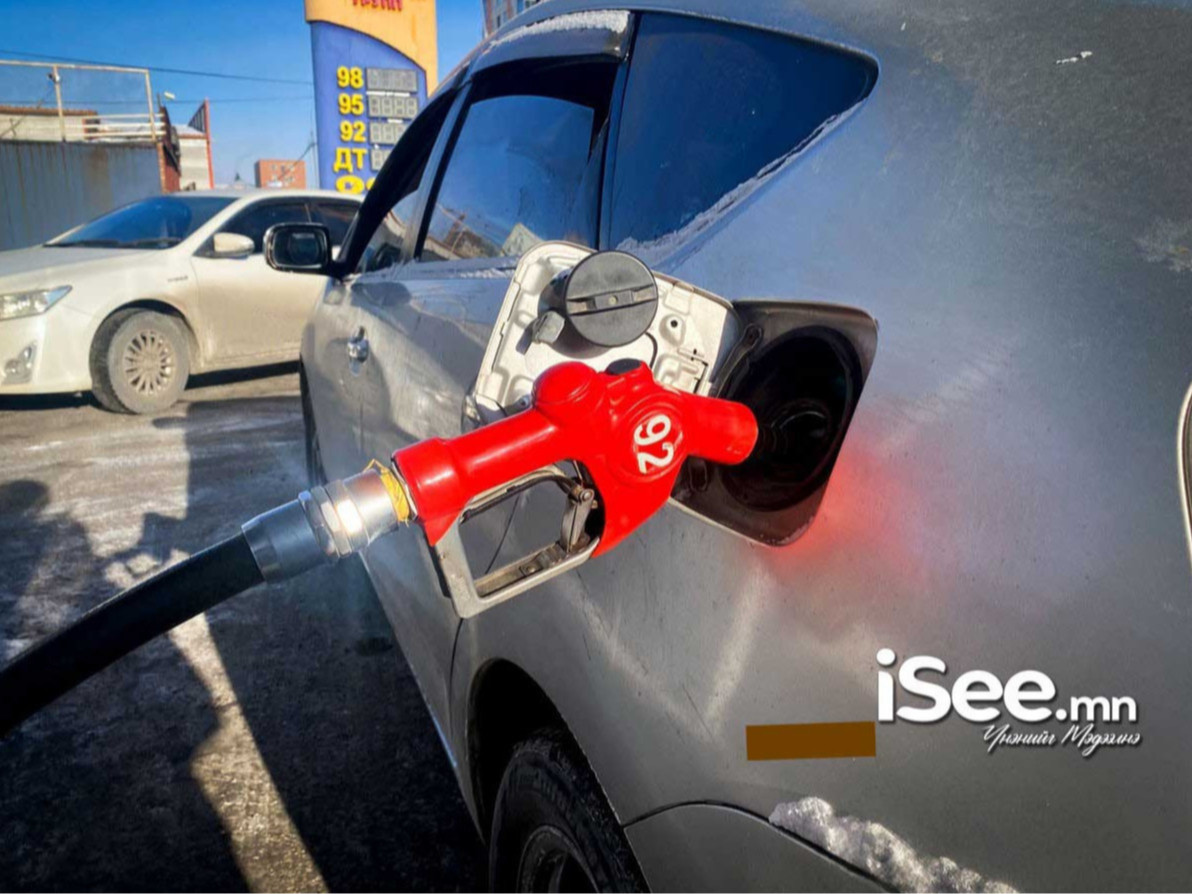 Урд шөнө 36 вагон АИ-92 автобензин импортлогдож орж иржээ