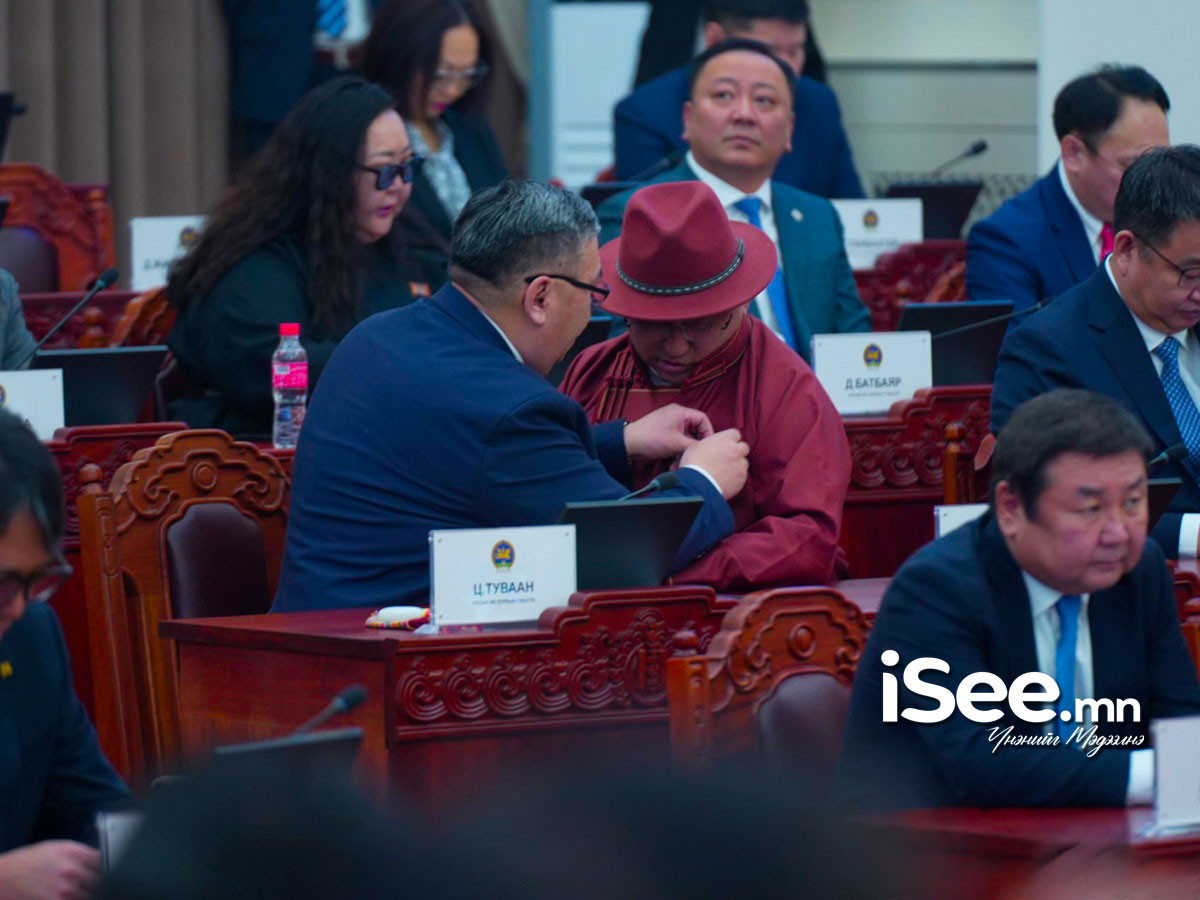 УИХ-ын гишүүний тэтгэмжийг хүчингүй болгох иргэдийн саналыг Өргөдлийн байнгын хороо өнөөдөр хэлэлцэнэ