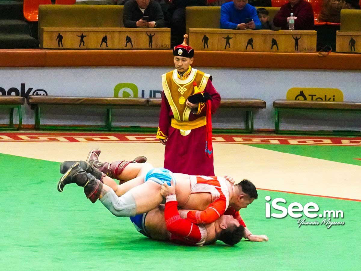 “Алтан цом”-ын барилдаан амралтын өдрүүдэд болно