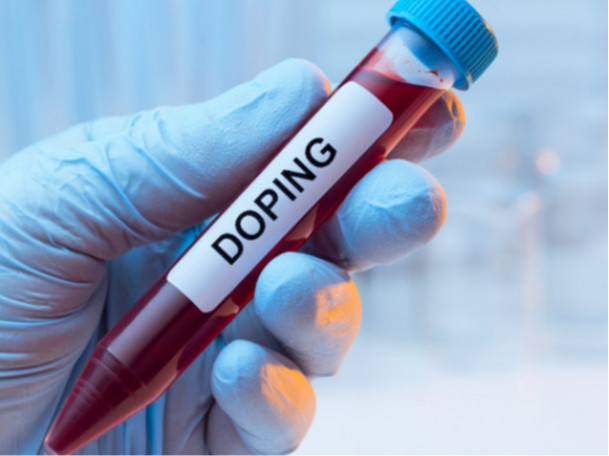 Бодибилдингийн Э.Энхжин нарын дөрвөн тамирчнаас допинг илэрсэн бол Б.Анхбаяр шинжилгээ өгөхгүй хэмээн зугтжээ