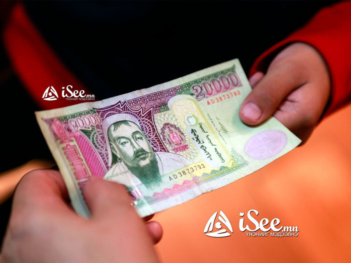 Олон хүүхэдтэй өрх толгойлсон эх, эцэгт олгох тэтгэмжийг энэ сарын 20-нд олгоно