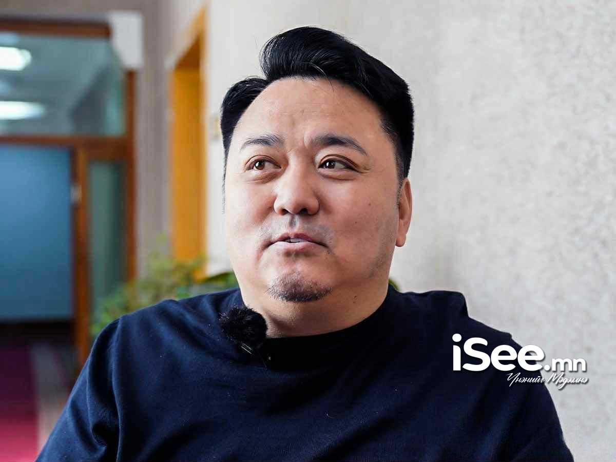 Ж.Баясгалан: Зам, барилга барих төсвөөс 30 тэрбумыг хасаж, хөгжлийн бэрхшээлтэй иргэдийн тэтгэмжийг 20 хувь буюу 80 мянган төгрөгөөр нэмэхээр боллоо