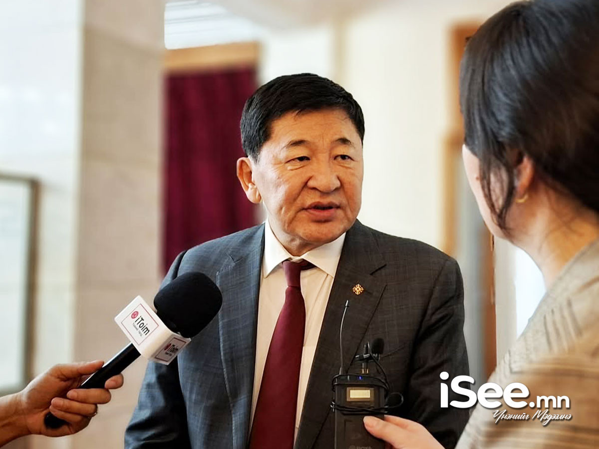 Б.Дэлгэрсайхан: Ирэх онд бүх АЗЗА-г хувьчилна, одоохондоо цасаа арилгах мөнгө байна