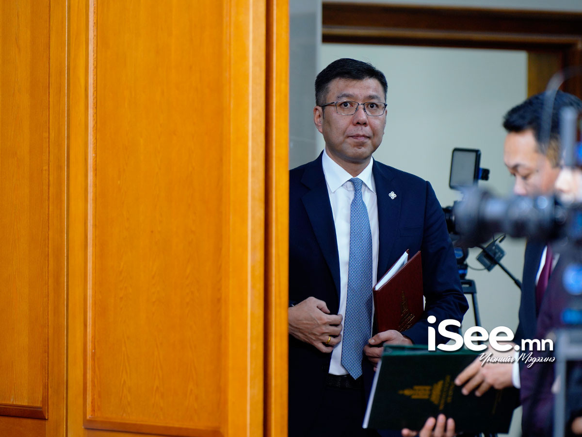 ХЗДХ-ийн сайд Б.Энхбаярын Д.Амарбаясгалан, Л.Оюун-Эрдэнэ нартай холбоотой дэлгэсэн баримт, мэдээлэл БҮРЭН ЭХЭЭРЭЭ 