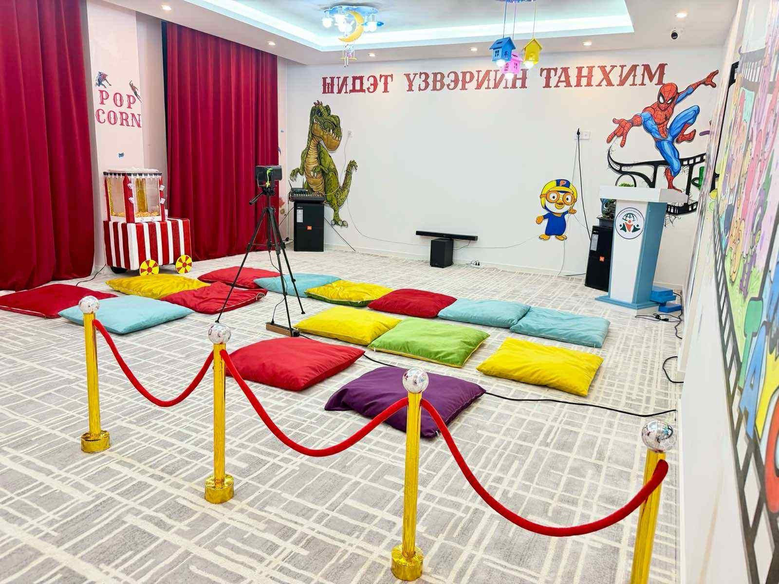 ФОТО: "Эко ирээдүйн хөгжлийн ордон" цэцэрлэг “Мини кино театр”-тай болжээ