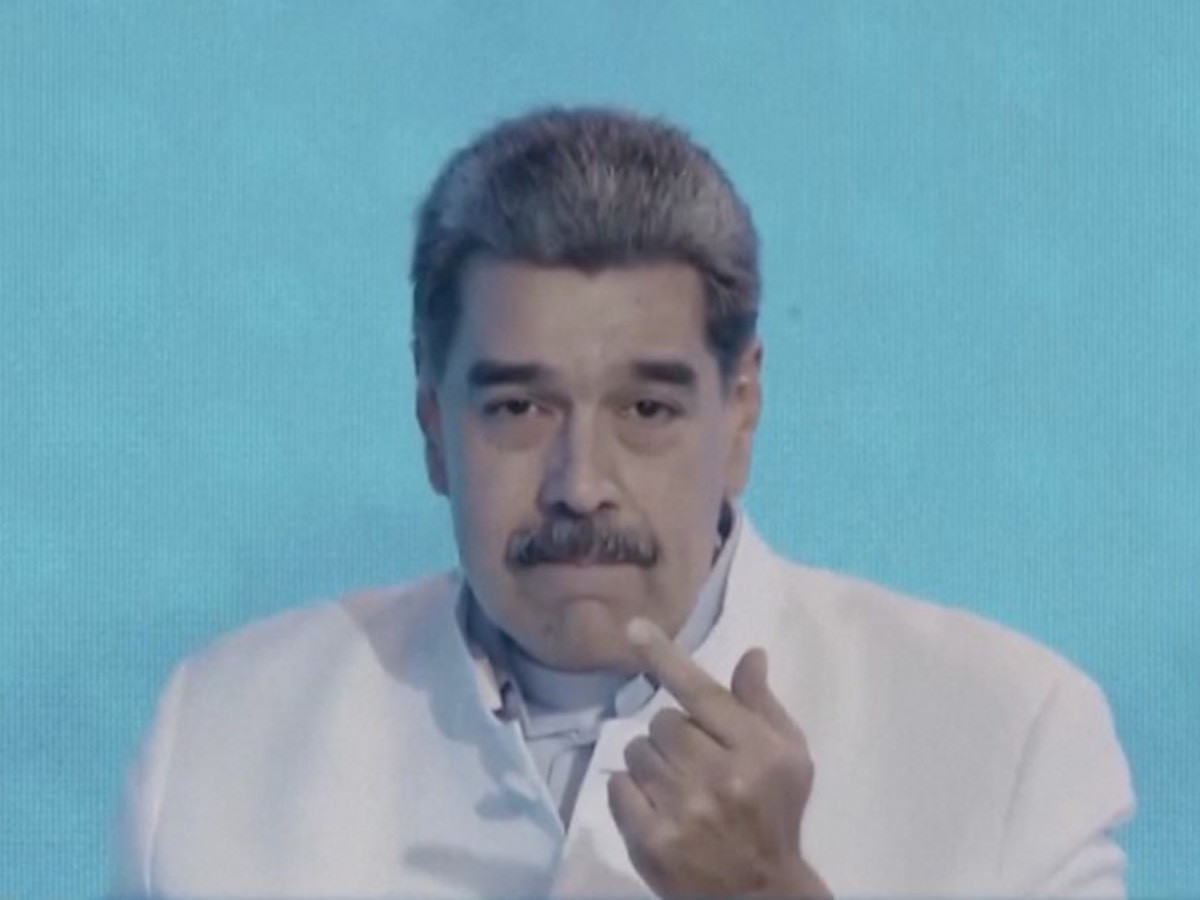 Венесуэлийн Н.Мадурод үзүүлэх АНУ-ын дарамт нэмэгдэж байгаа тул Д.Трамптай шууд уулзахад бэлэн гэдгээ мэдэгджээ