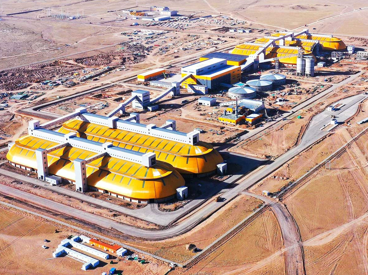 Анх удаа баяжуулсан сул коксжих нүүрс арилжлаа