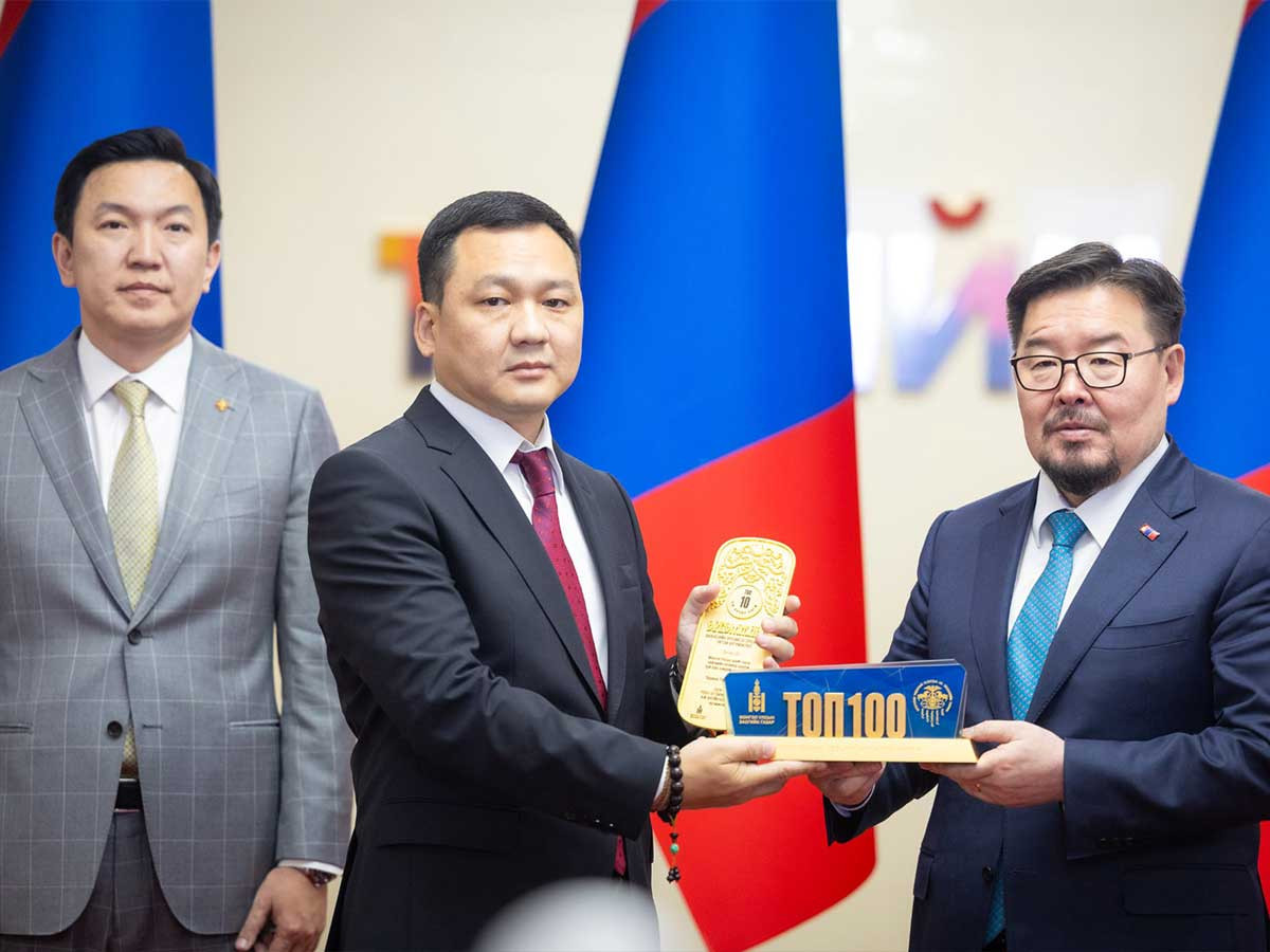 "Эрдэнэс Тавантолгой" ХК төрийн өмчит ТОП 10 аж ахуйн нэгжийг тэргүүллээ