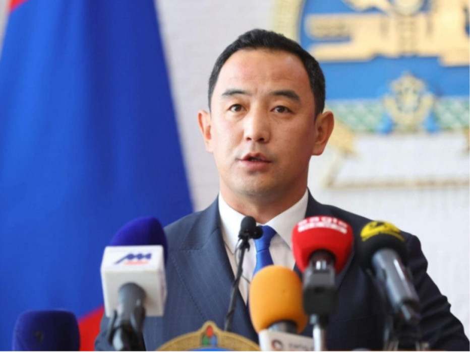 Ө.Золбаяр ЕТГ-ын Хэвлэл мэдээллийн албаны даргаас чөлөөлөгдөж, МАН-ын Нарийн бичгийн дарга болжээ