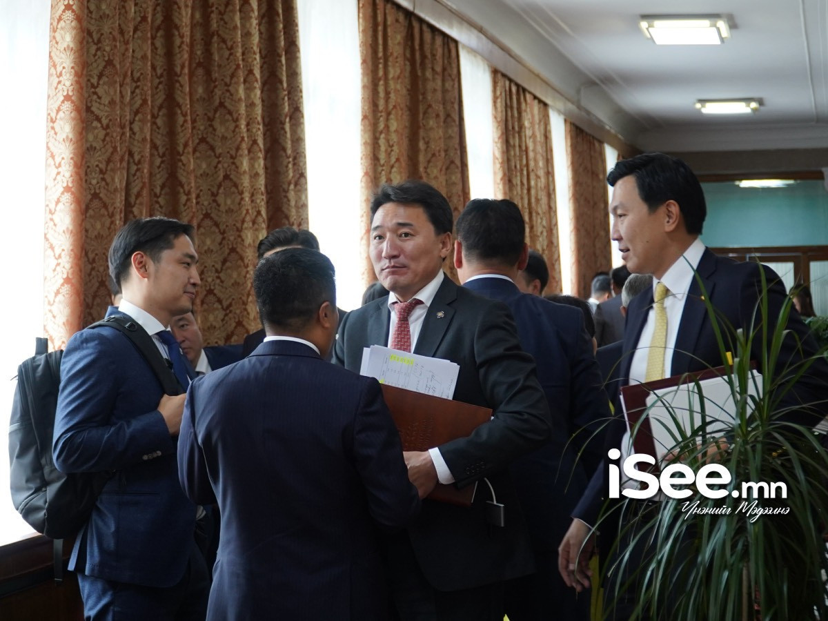 Г.Дамдиннямын хуулиар "Төрөөс ААН-ийн агуулахад хяналт тавьж, зориудаар шатахууны хомстол бий болгож уу, үгүй юу" гэдгийг мэддэг болно