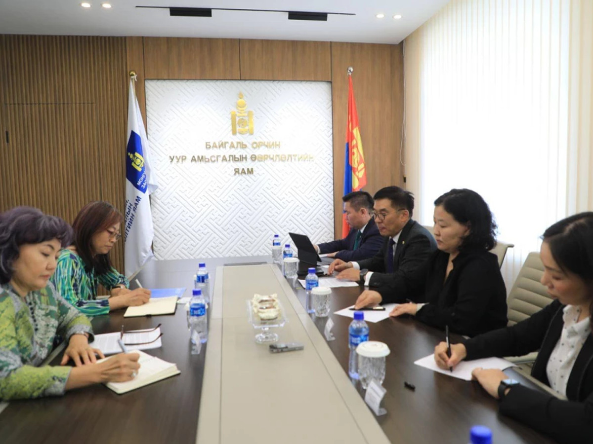 БОУАӨ сайд Б.Батбаатар өнөөдөр НҮБ-ын хүнс, хөдөө, аж ахуйн байгууллагын суурин төлөөлөгч хатагтай Чинюн Диаог хүлээн авч уулзлаа