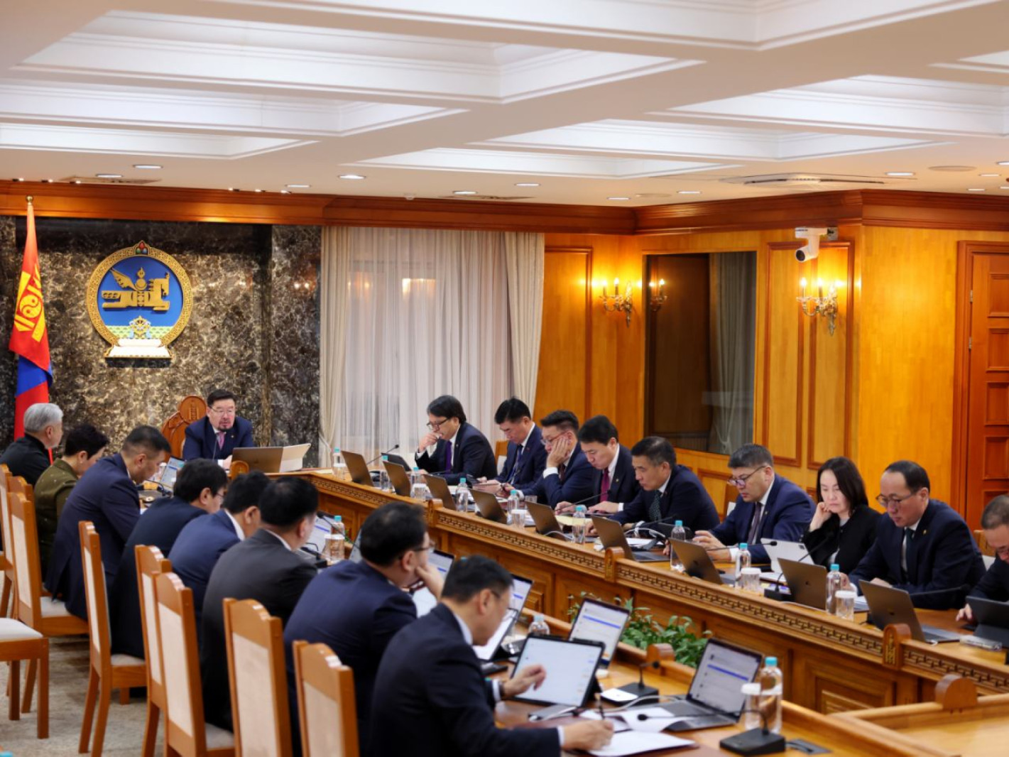 “ДЦС-4” ТӨХК, МИАТ ТӨХК зэрэг төрийн өмчит компанийн удирдлагуудад хариуцлага тооцохыг чиглэл болгожээ