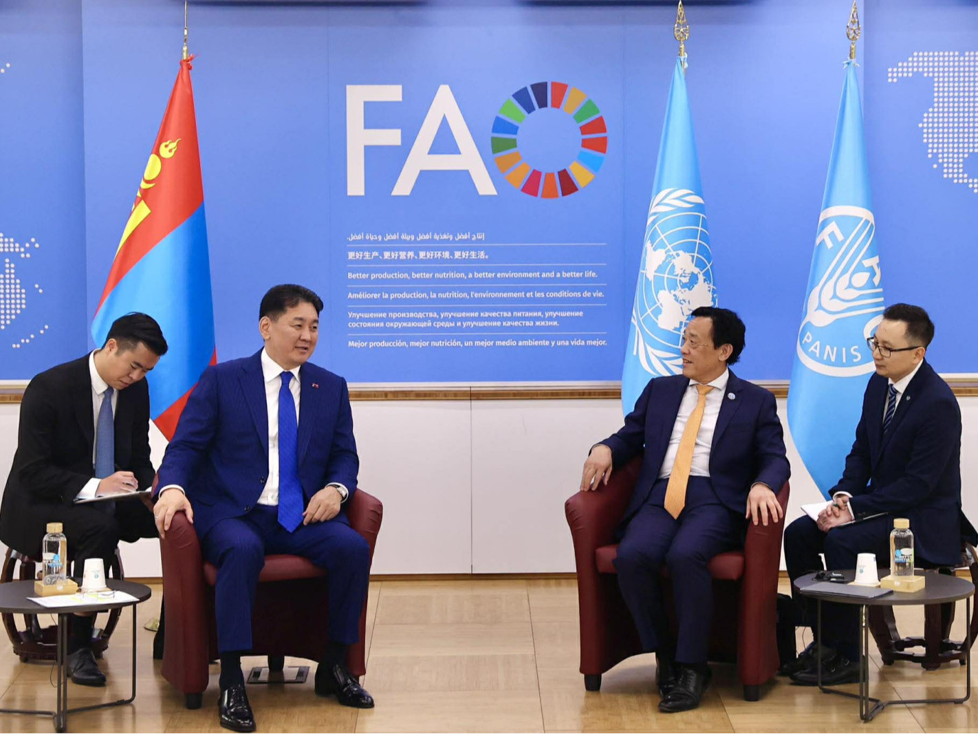 Ерөнхийлөгч У.Хүрэлсүхэд НҮБ-ын Хүнс, хөдөө аж ахуйн байгууллагын Ерөнхий захирал бараалхлаа