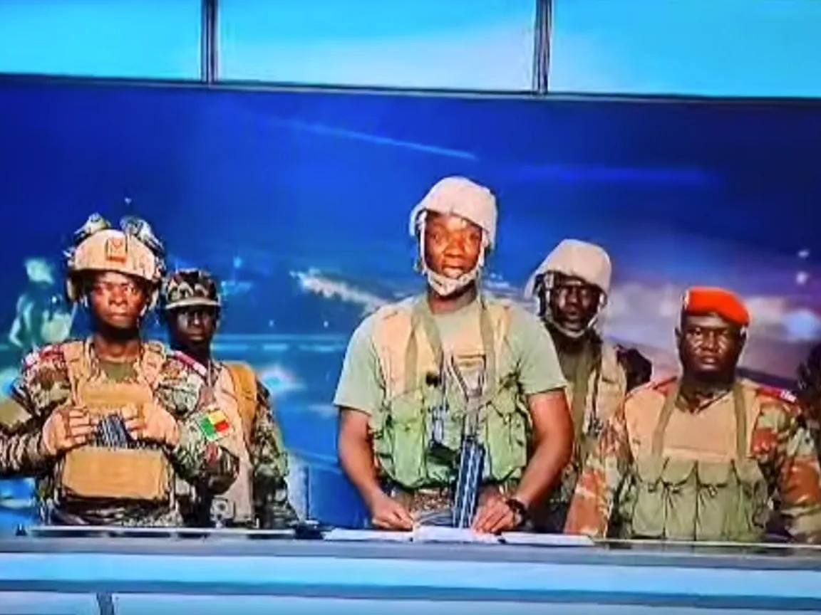 Баруун Африкийн Бенинд төрийн эргэлт хийх оролдлогыг дарсан гэж Ерөнхийлөгч нь мэдэгджээ